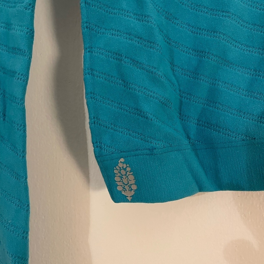 NWT Free People Movement ‘Gone adrift’ Long Sleeve Top - size L. - Picture 5 of 5